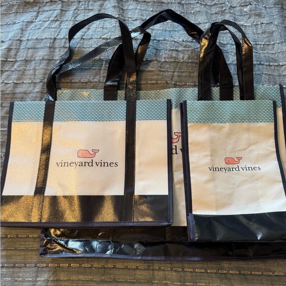 Vineyard Vines Blue and White Tote